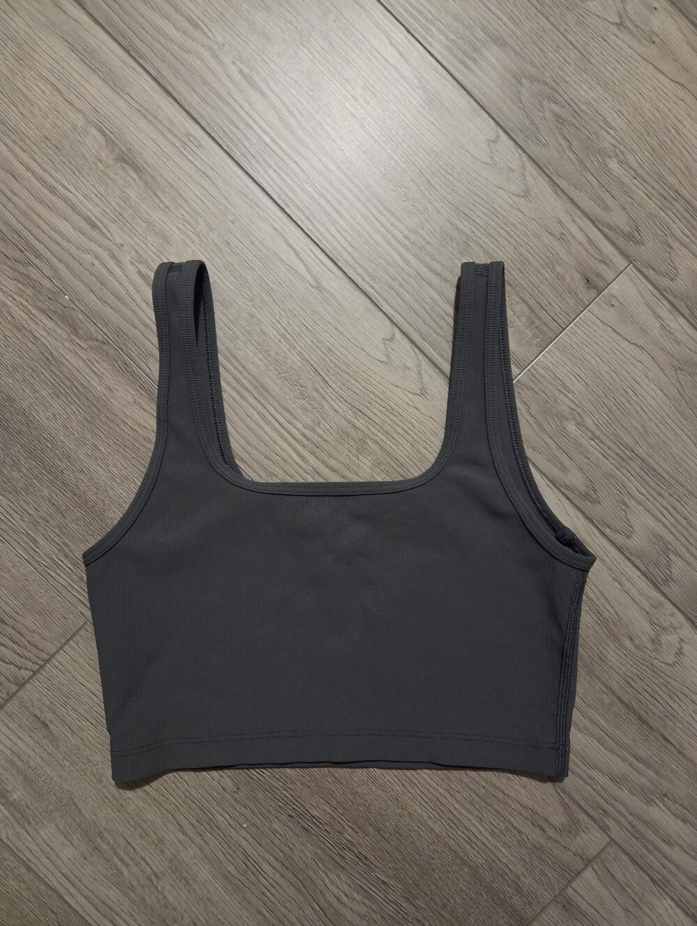 Aritzia TnaSLICK™ Rib Compete Tank In Coal Grey Small